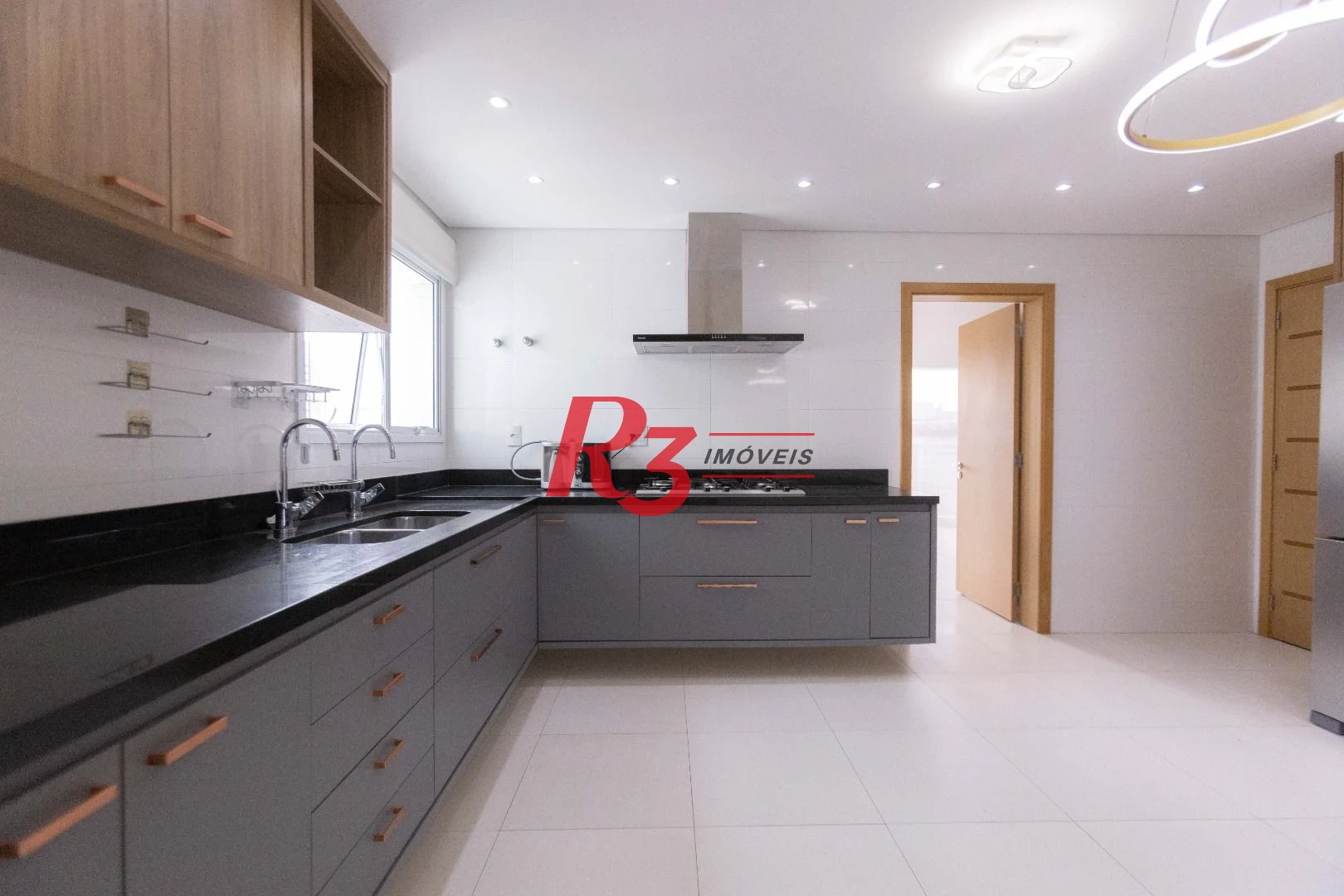 Apartamento com 3 dormitórios para alugar, 166 m² por R$ 16.000,02/mês - Ponta da Praia - Santos/SP