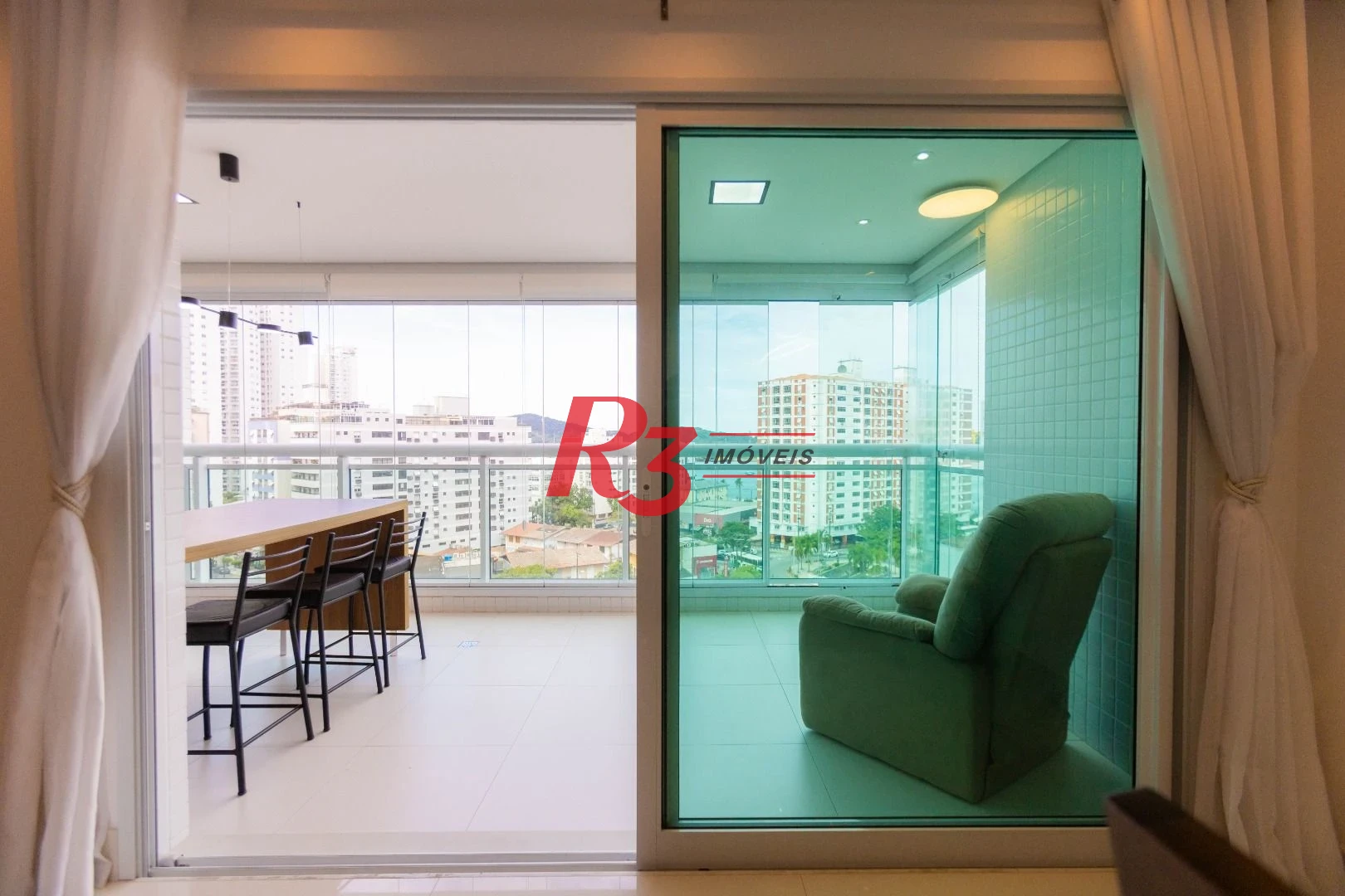 Apartamento com 3 dormitórios para alugar, 166 m² por R$ 16.000,02/mês - Ponta da Praia - Santos/SP