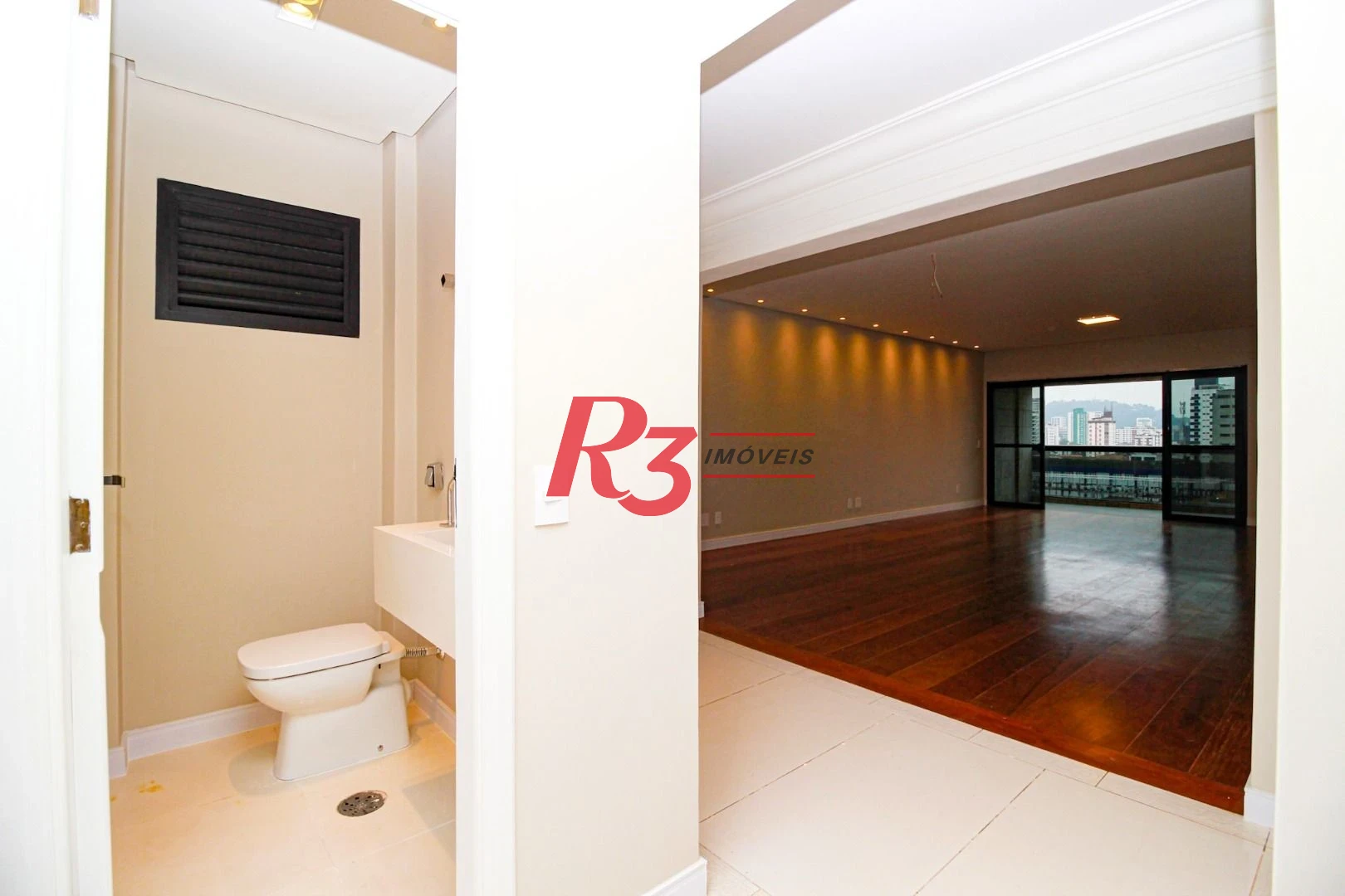 Apartamento com 3 dormitórios à venda, 204 m² - Boqueirão - Santos/SP