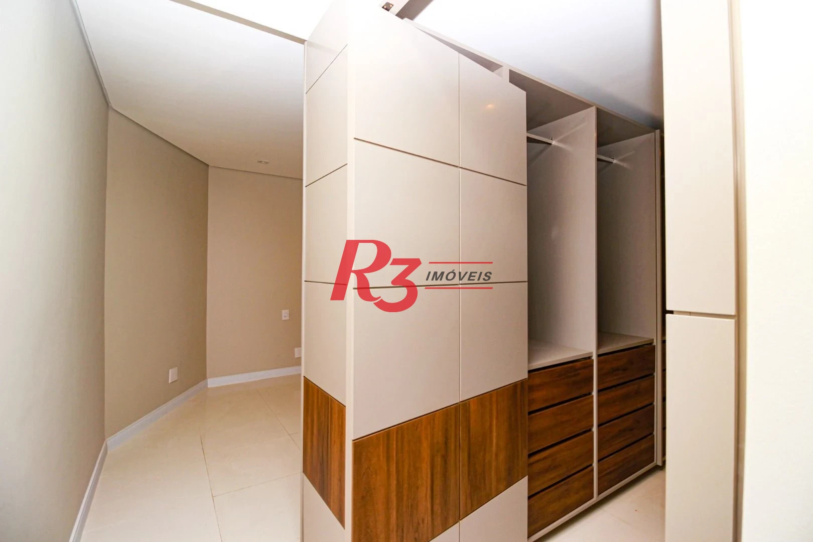 Apartamento com 3 dormitórios à venda, 204 m² - Boqueirão - Santos/SP