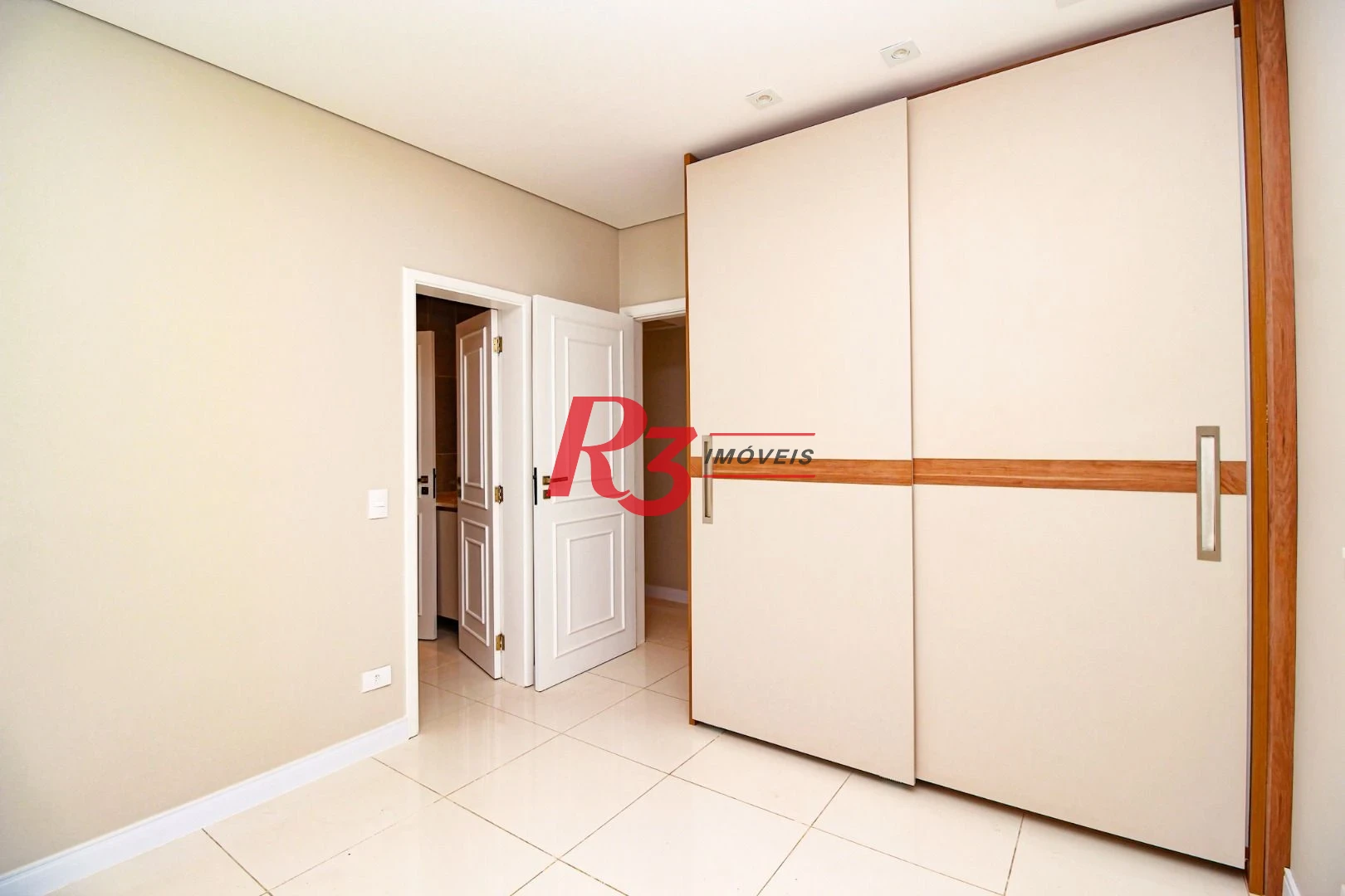 Apartamento com 3 dormitórios à venda, 204 m² - Boqueirão - Santos/SP