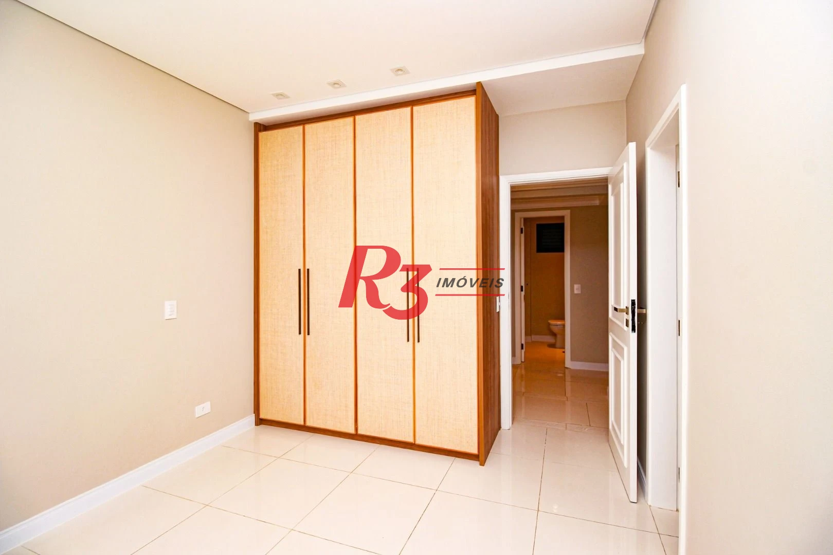 Apartamento com 3 dormitórios à venda, 204 m² - Boqueirão - Santos/SP