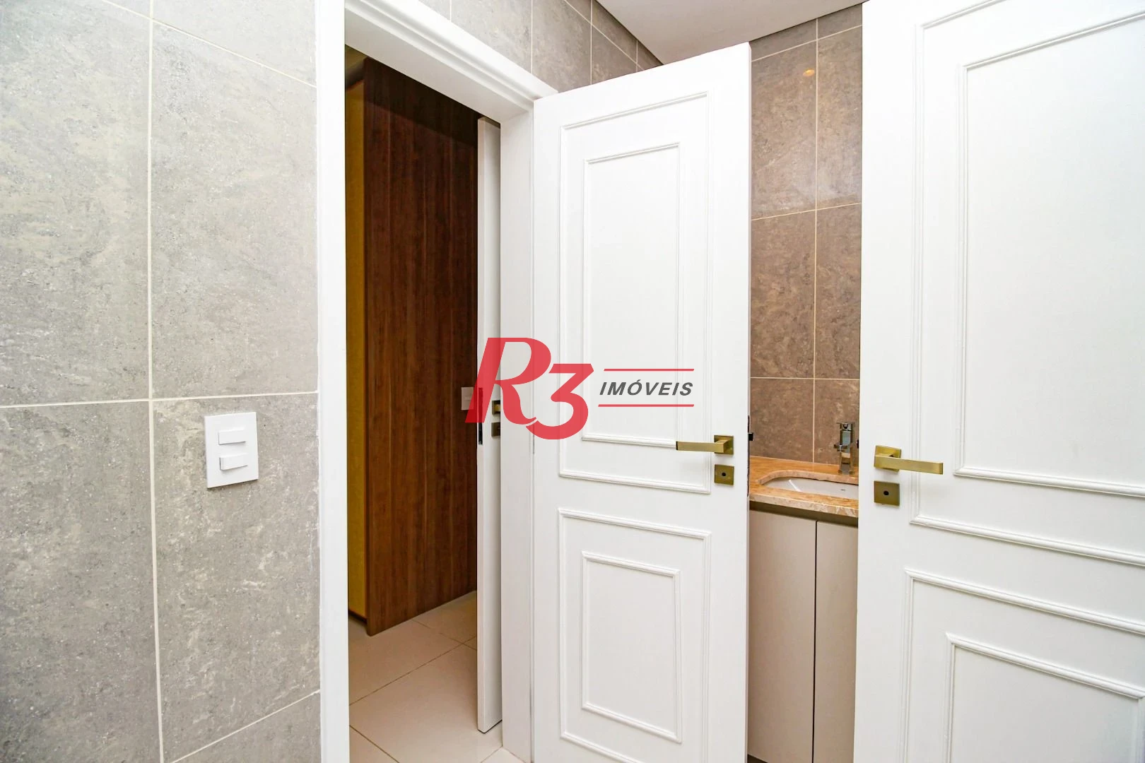 Apartamento com 3 dormitórios à venda, 204 m² - Boqueirão - Santos/SP