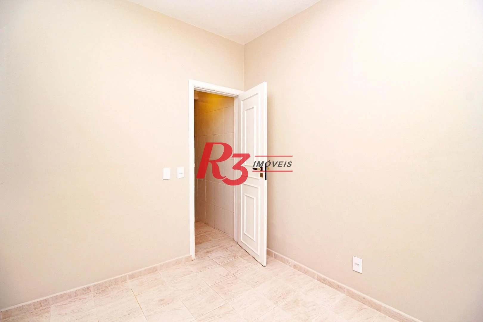 Apartamento com 3 dormitórios à venda, 204 m² - Boqueirão - Santos/SP