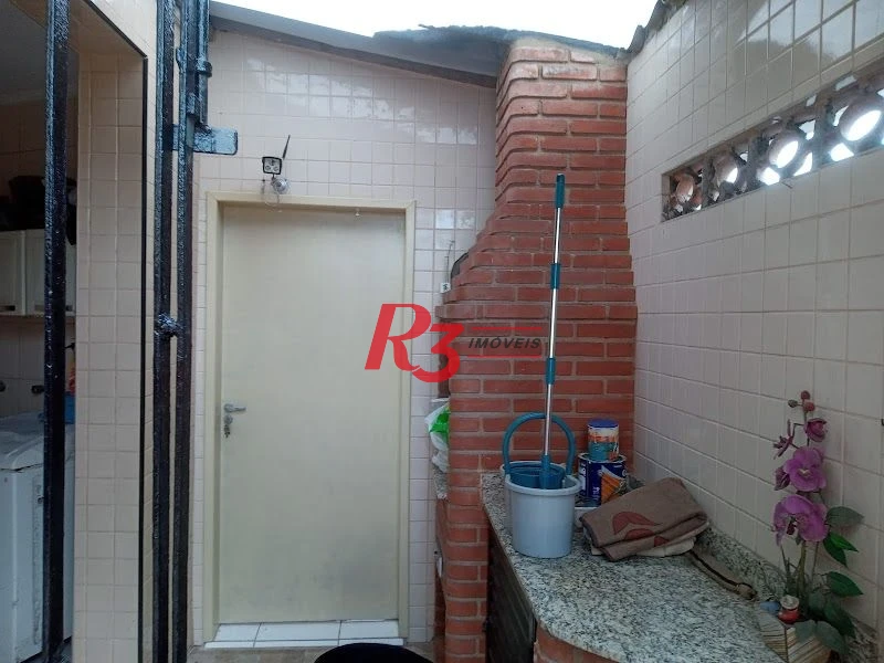 Sobrado com 3 dormitórios à venda, 192 m² - Catiapoã - São Vicente/SP