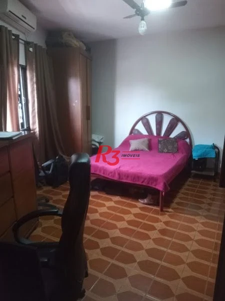 Sobrado com 3 dormitórios à venda, 192 m² - Catiapoã - São Vicente/SP