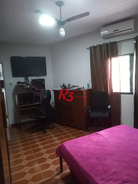 Sobrado com 3 dormitórios à venda, 192 m² - Catiapoã - São Vicente/SP