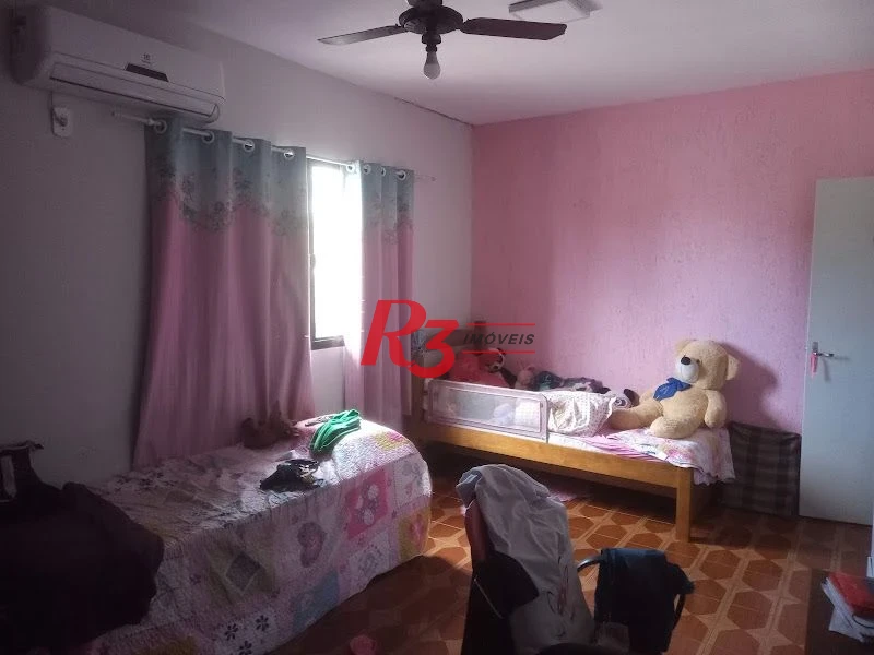 Sobrado com 3 dormitórios à venda, 192 m² - Catiapoã - São Vicente/SP