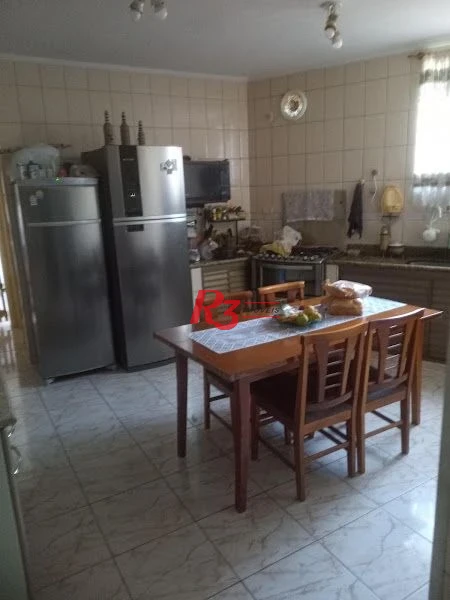 Sobrado com 3 dormitórios à venda, 192 m² - Catiapoã - São Vicente/SP