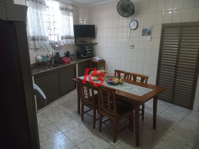 Sobrado com 3 dormitórios à venda, 192 m² - Catiapoã - São Vicente/SP