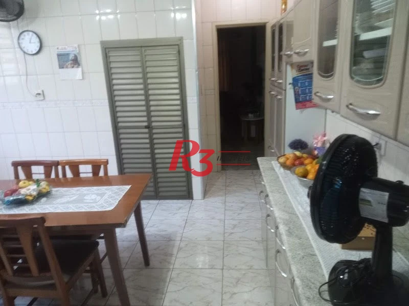 Sobrado com 3 dormitórios à venda, 192 m² - Catiapoã - São Vicente/SP