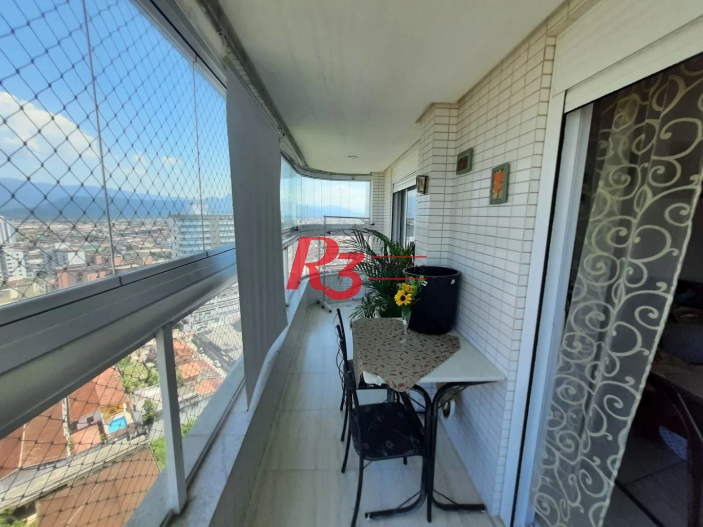 Apartamento com 3 dormitórios à venda, 170 m² por R$ 905.000,00 - Caiçara - Praia Grande/SP