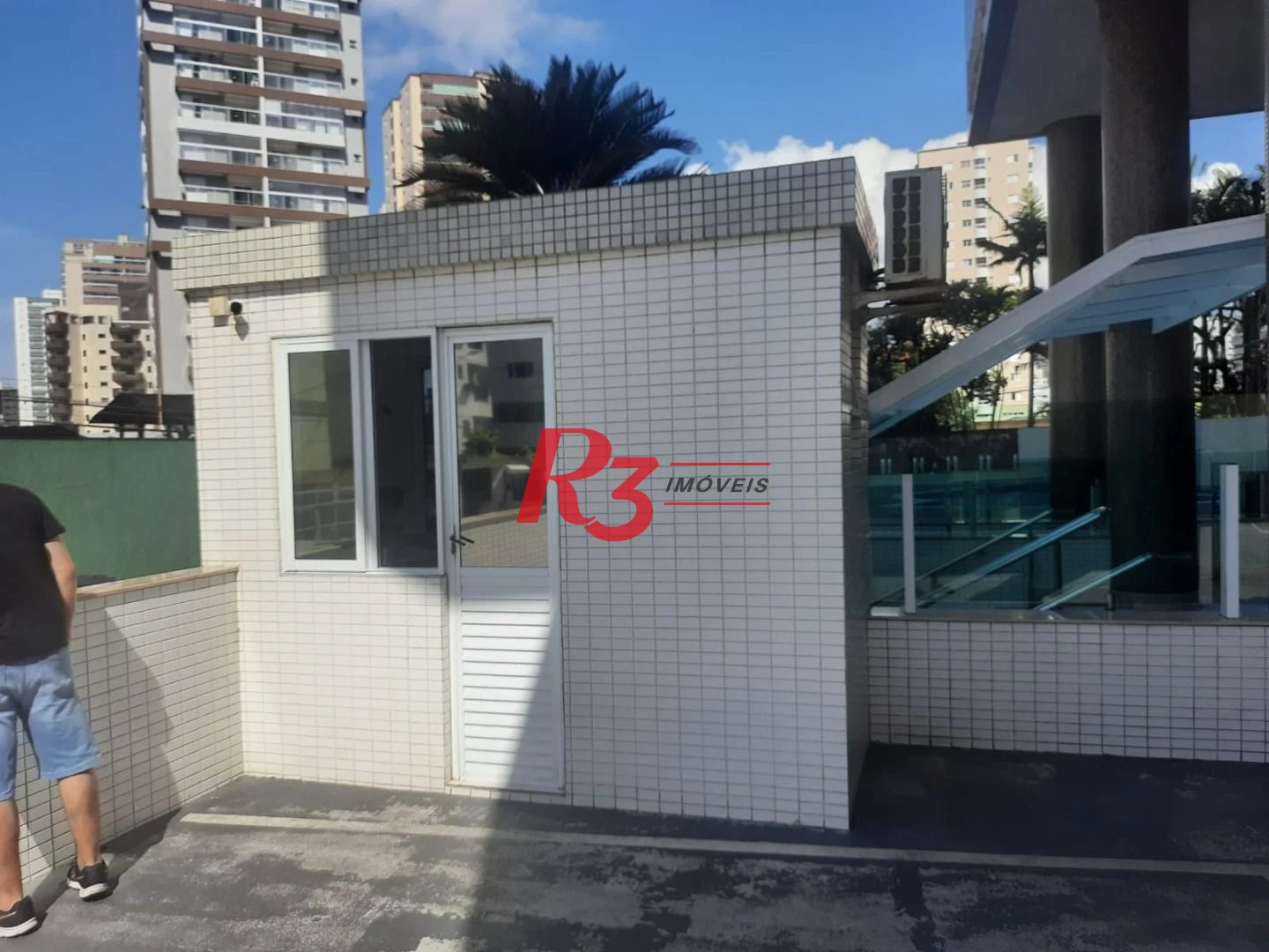 Apartamento com 3 dormitórios à venda, 170 m² por R$ 905.000,00 - Caiçara - Praia Grande/SP