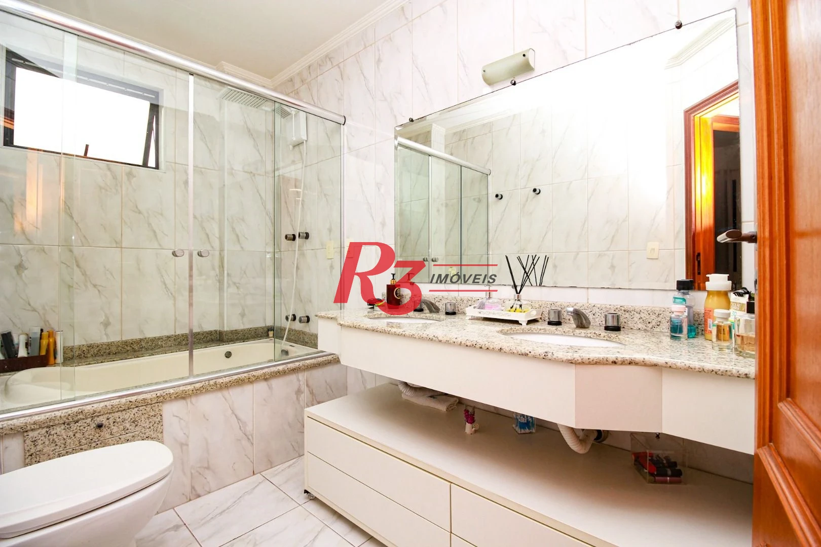 Apartamento à venda, 155 m² por R$ 1.980.000,00 - Gonzaga - Santos/SP