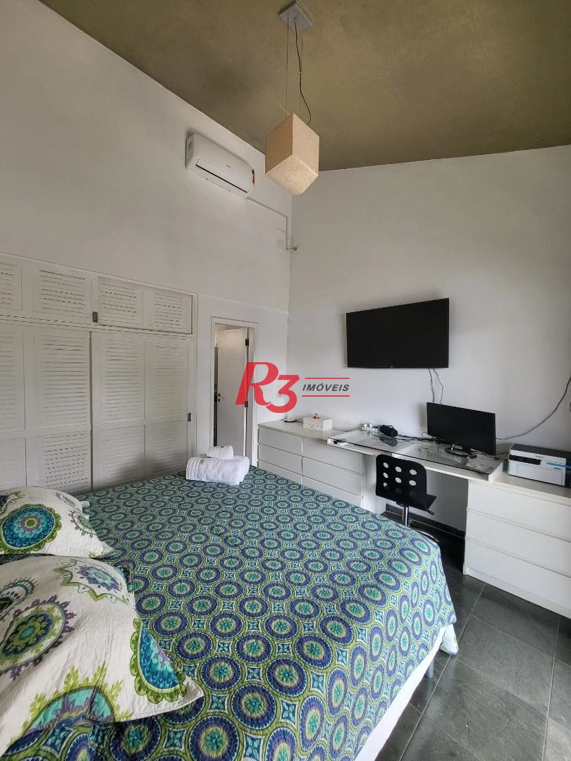 Sobrado com 6 dormitórios à venda, 263 m² - Jardim Virginia - Guarujá/SP