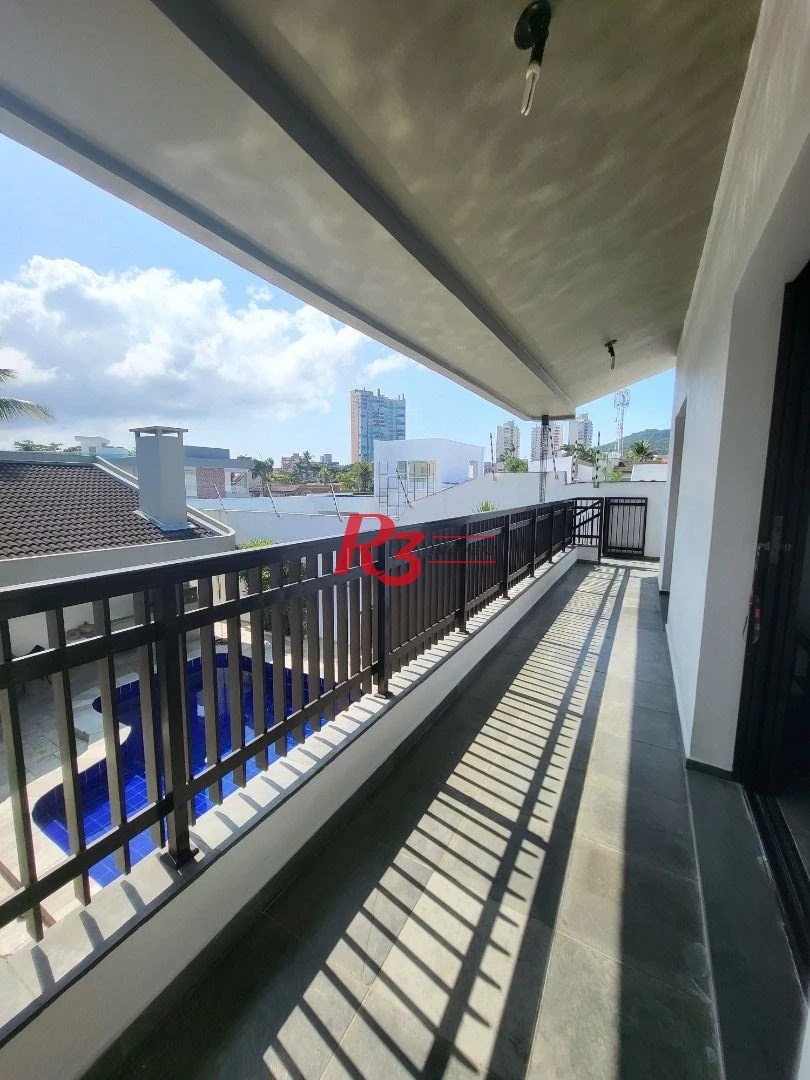 Sobrado com 6 dormitórios à venda, 263 m² - Jardim Virginia - Guarujá/SP