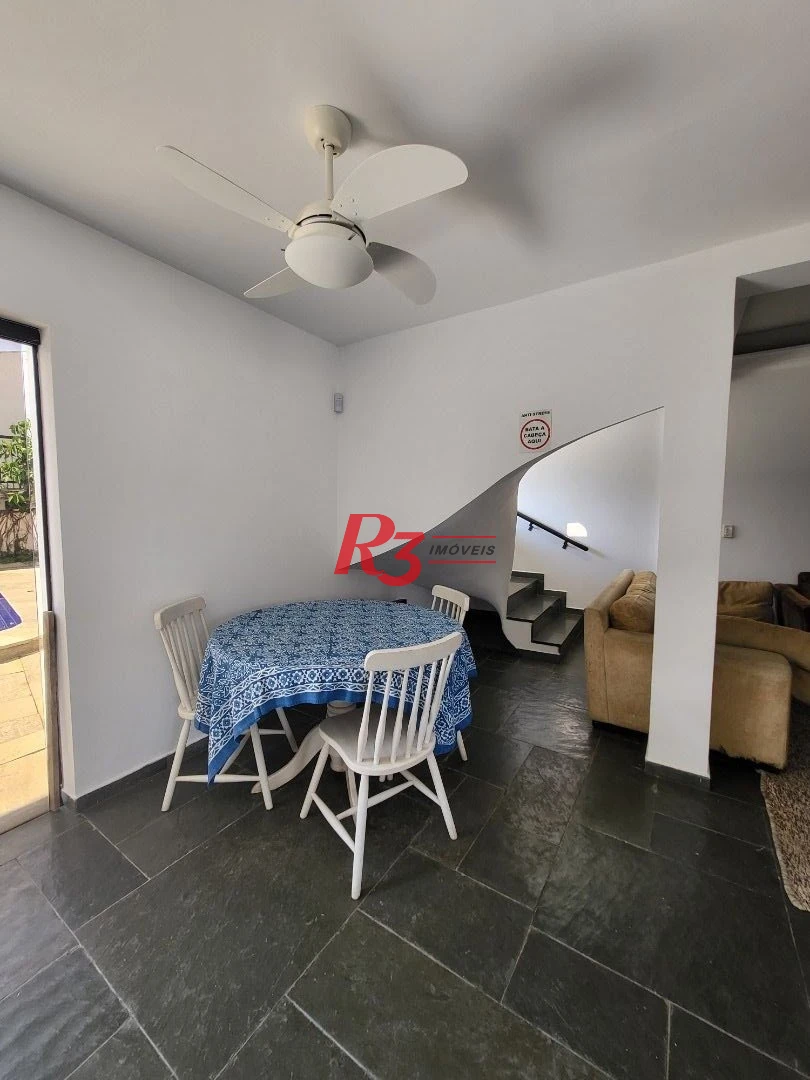 Sobrado com 6 dormitórios à venda, 263 m² - Jardim Virginia - Guarujá/SP