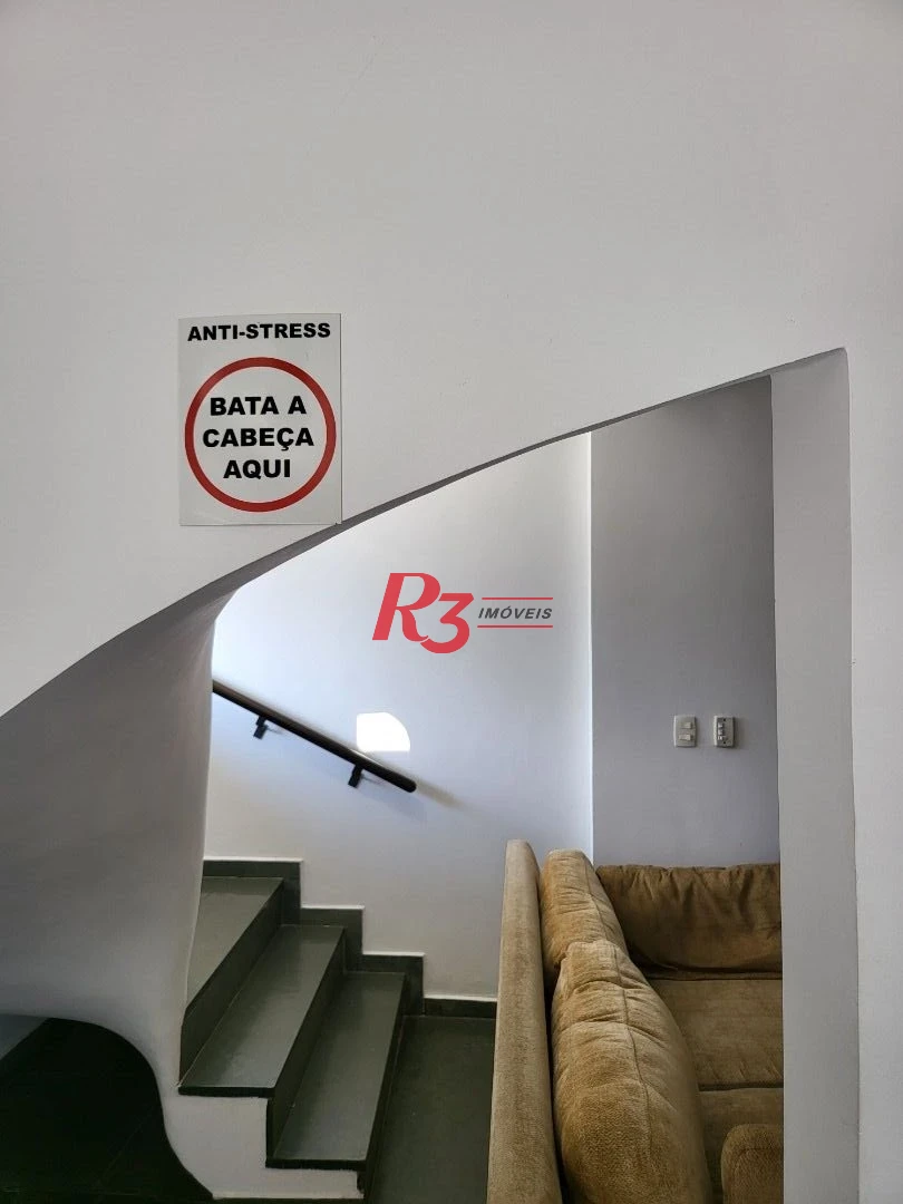 Sobrado com 6 dormitórios à venda, 263 m² - Jardim Virginia - Guarujá/SP