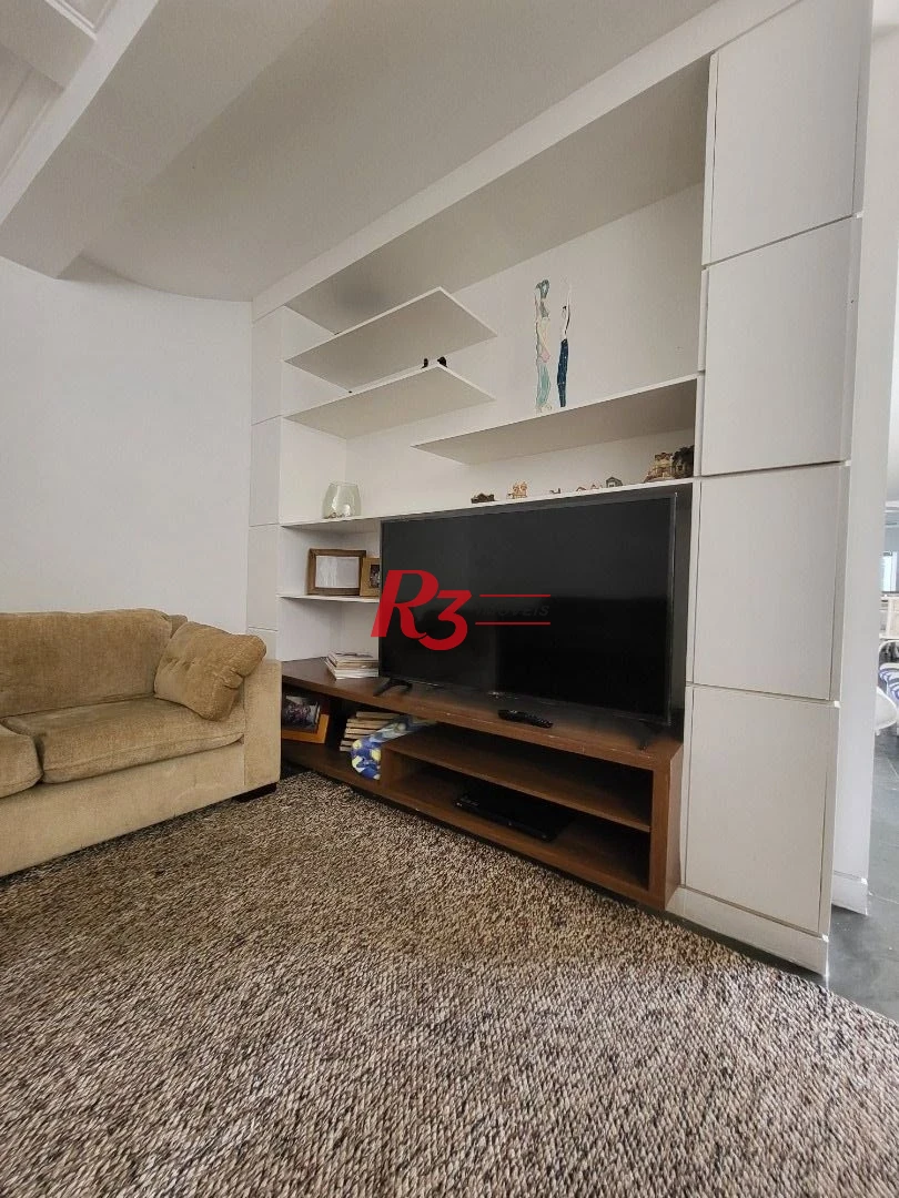 Sobrado com 6 dormitórios à venda, 263 m² - Jardim Virginia - Guarujá/SP