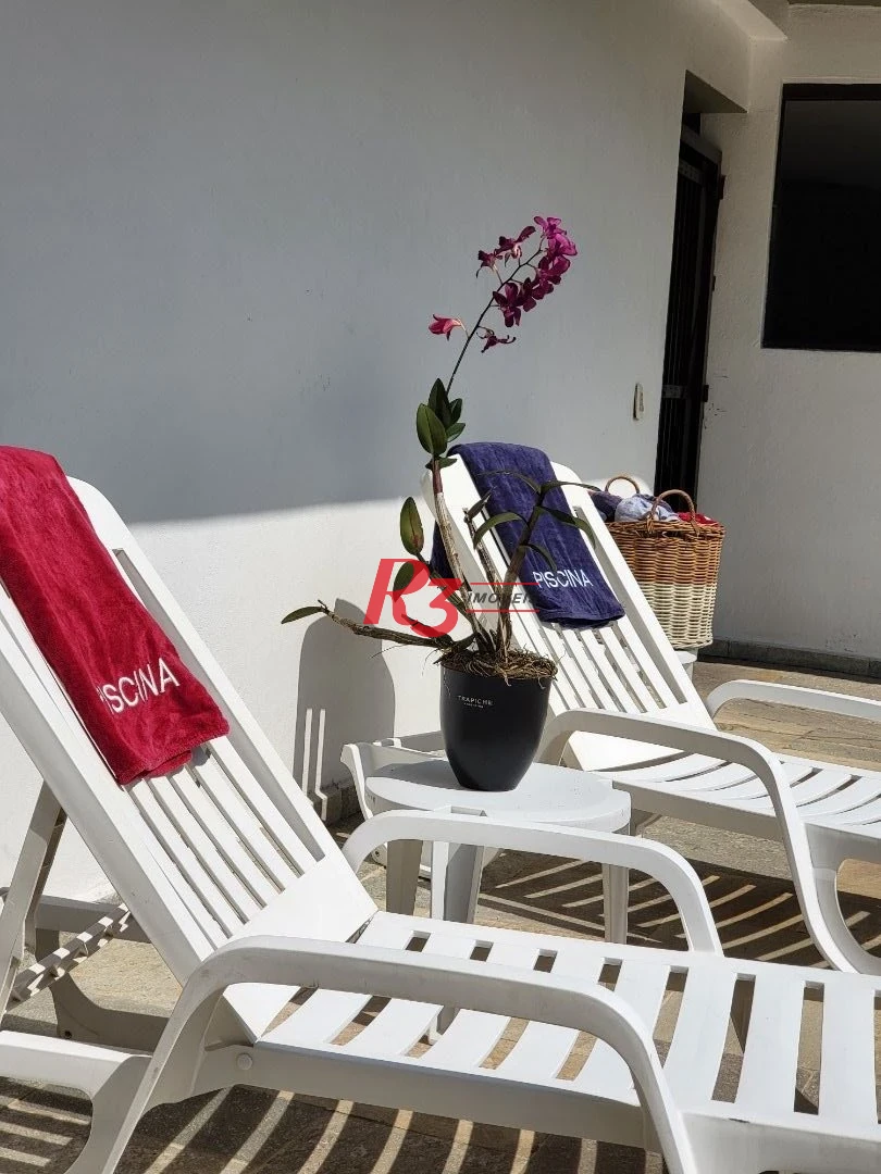 Sobrado com 6 dormitórios à venda, 263 m² - Jardim Virginia - Guarujá/SP
