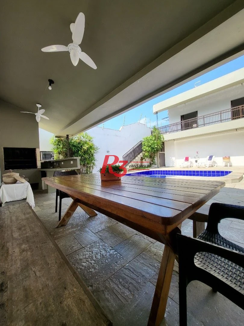 Sobrado com 6 dormitórios à venda, 263 m² - Jardim Virginia - Guarujá/SP