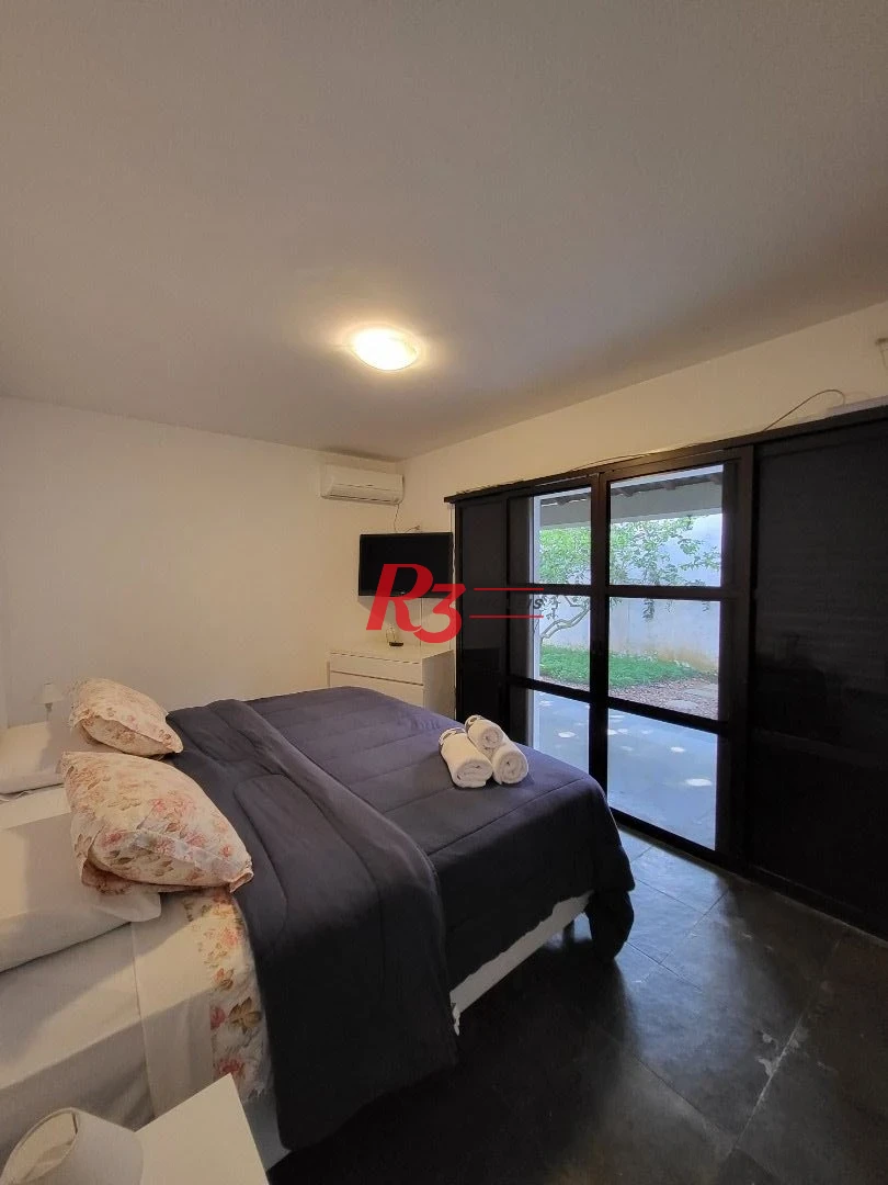 Sobrado com 6 dormitórios à venda, 263 m² - Jardim Virginia - Guarujá/SP