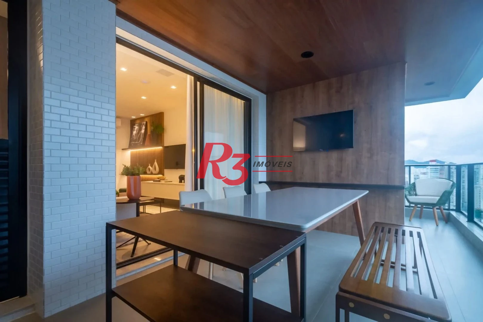 Apartamento com 2 dormitórios à venda, 83 m² por R$ 1.214.500,00 - Boqueirão - Santos/SP