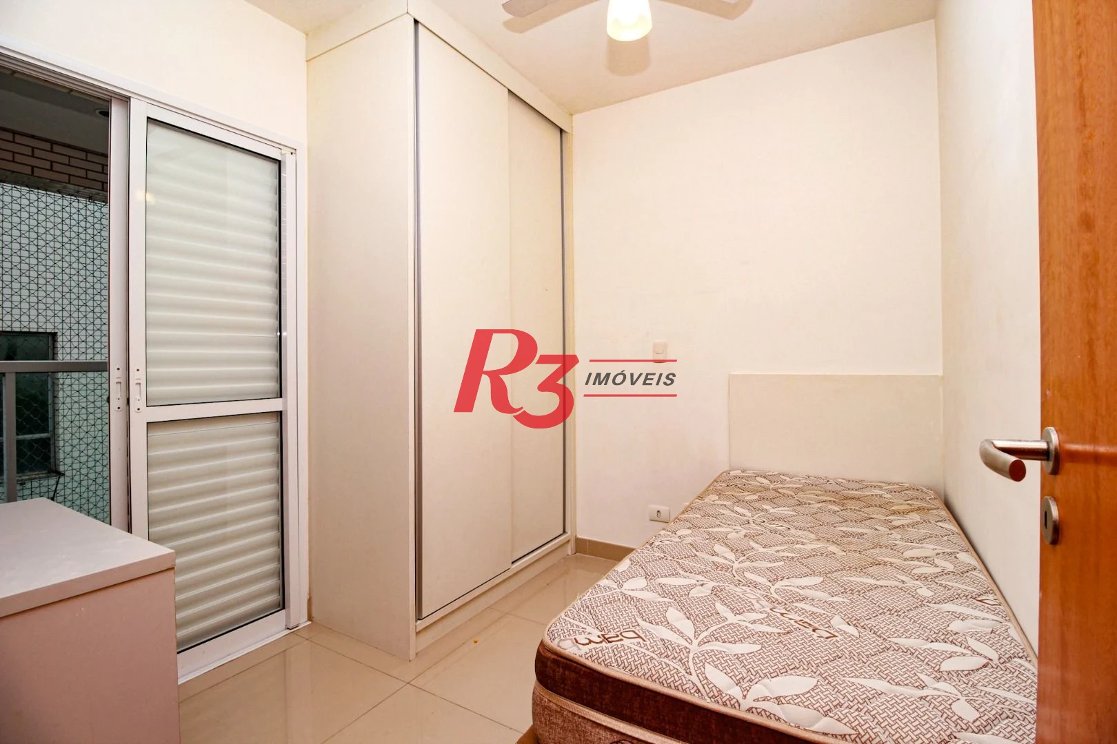 Apartamento com 2 dormitórios à venda, 58 m² por R$ 511.000,00 - Vila Matias - Santos/SP