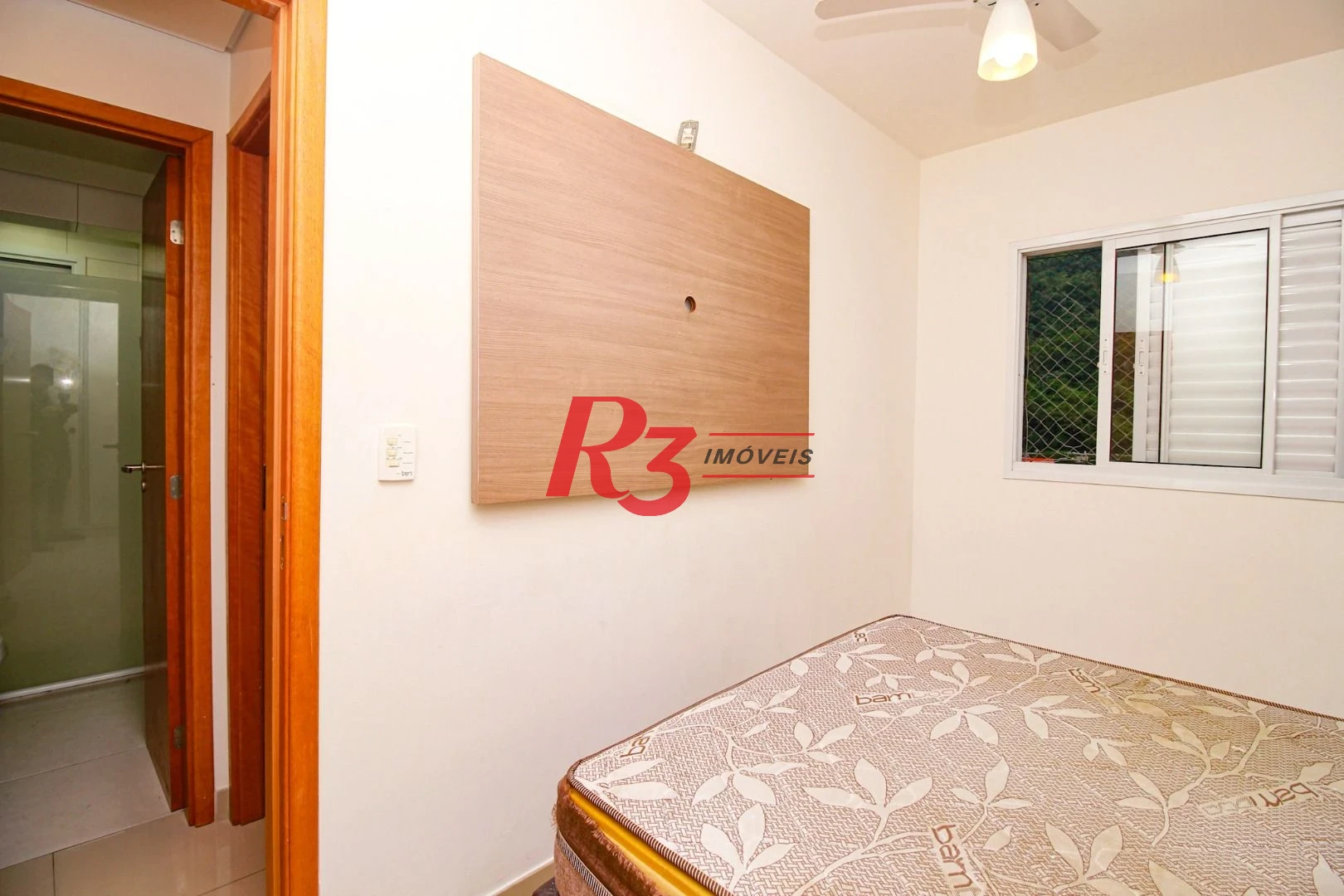 Apartamento com 2 dormitórios à venda, 58 m² por R$ 511.000,00 - Vila Matias - Santos/SP