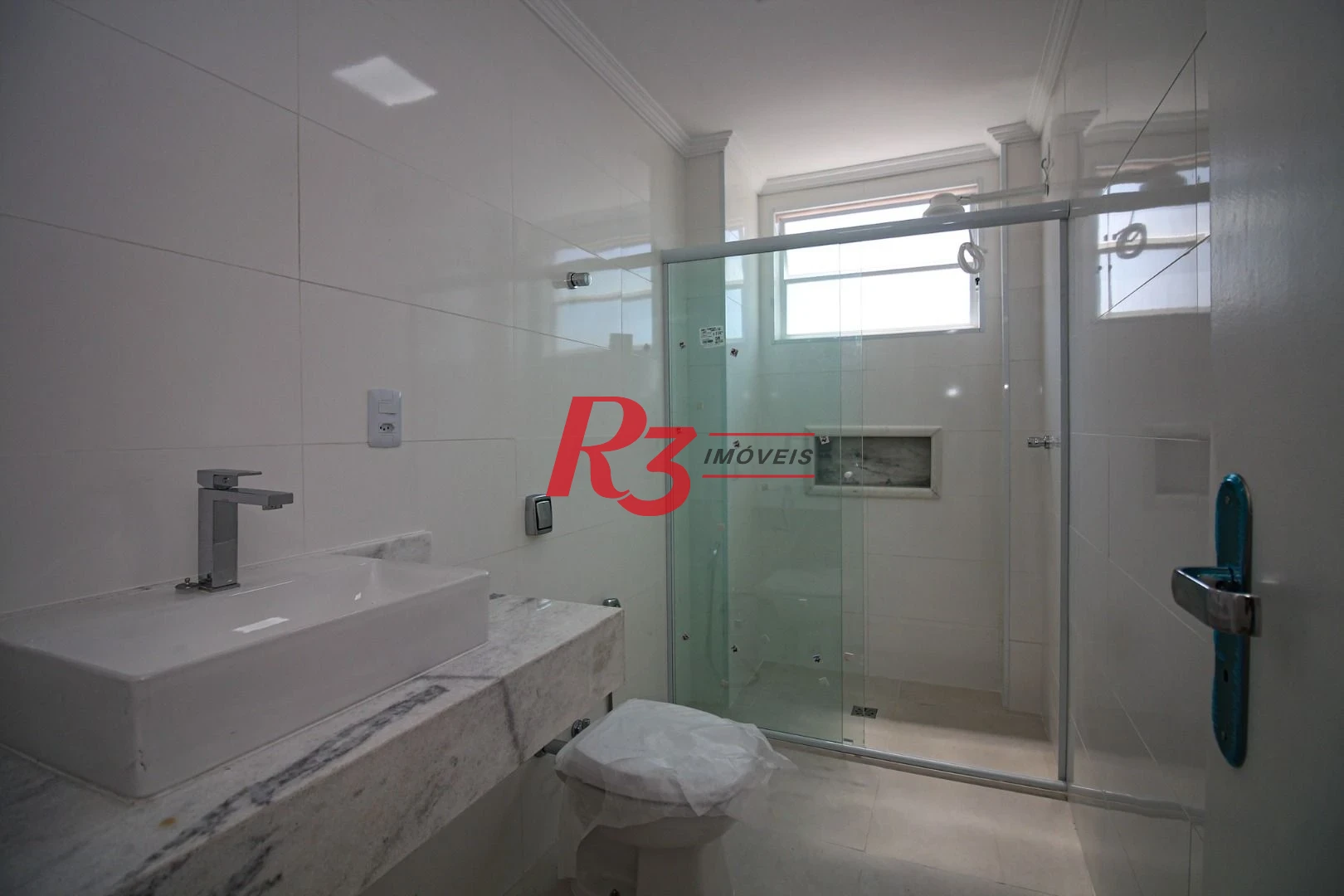 Apartamento para alugar, 108 m² por R$ 6.000,00/mês - Boqueirão - Santos/SP