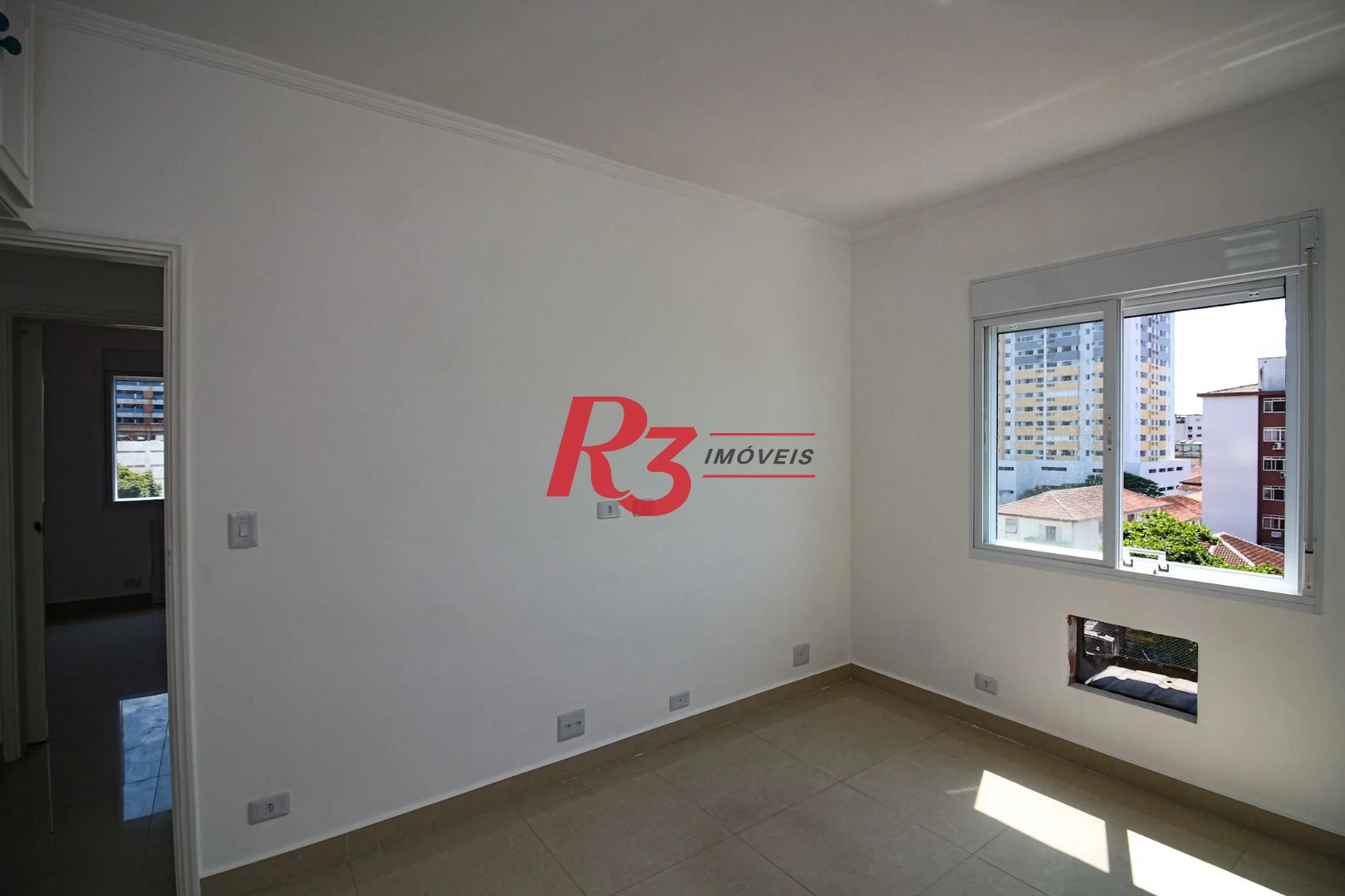 Apartamento para alugar, 108 m² por R$ 6.000,00/mês - Boqueirão - Santos/SP