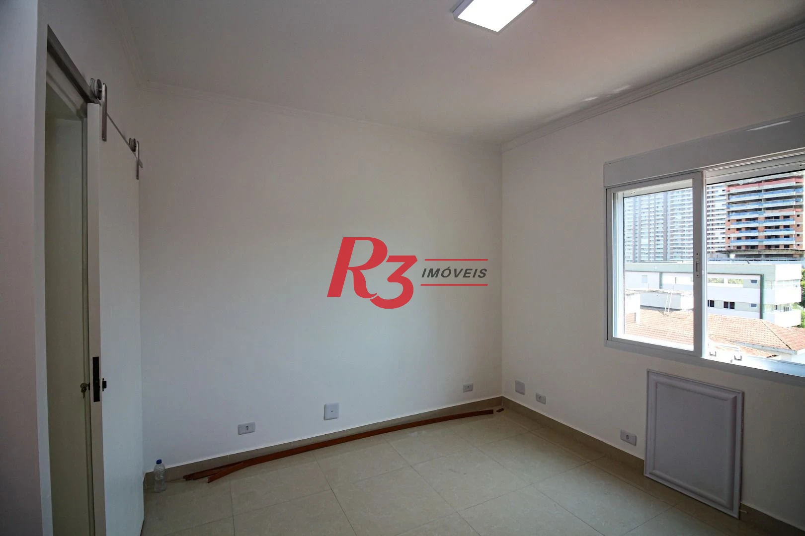 Apartamento para alugar, 108 m² por R$ 6.000,00/mês - Boqueirão - Santos/SP