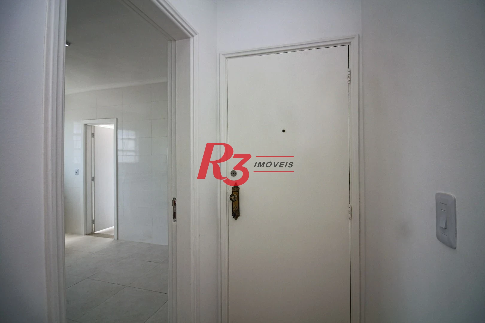 Apartamento para alugar, 108 m² por R$ 6.000,00/mês - Boqueirão - Santos/SP