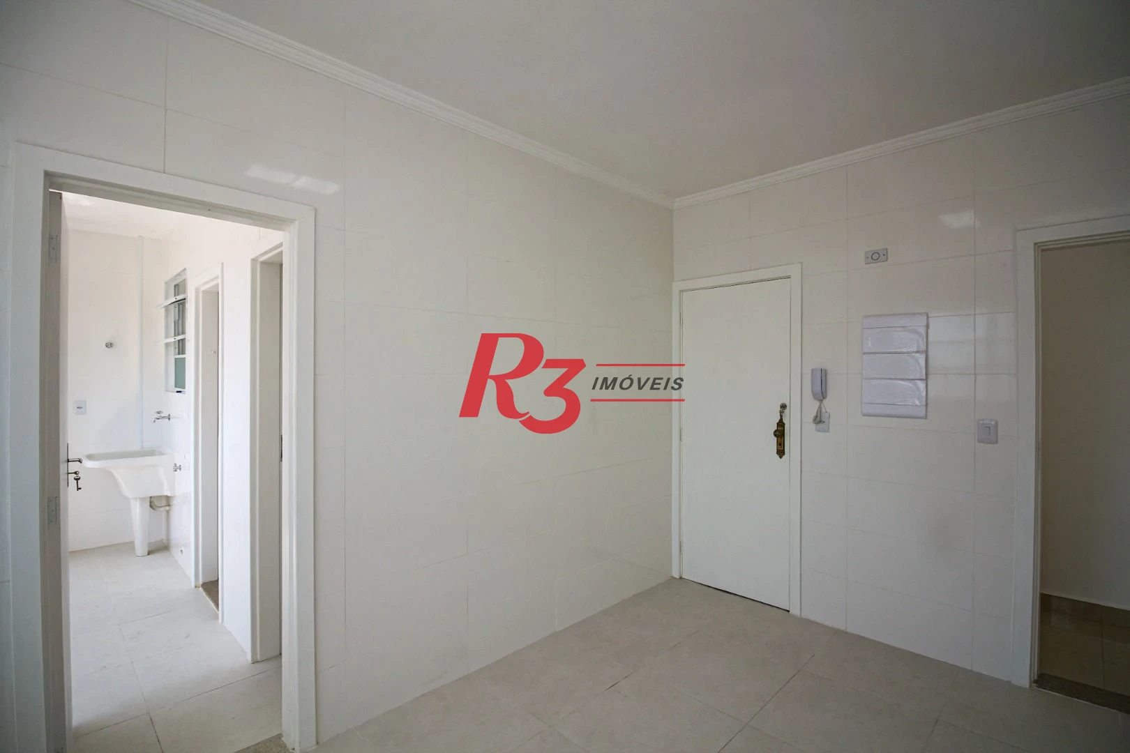Apartamento para alugar, 108 m² por R$ 6.000,00/mês - Boqueirão - Santos/SP