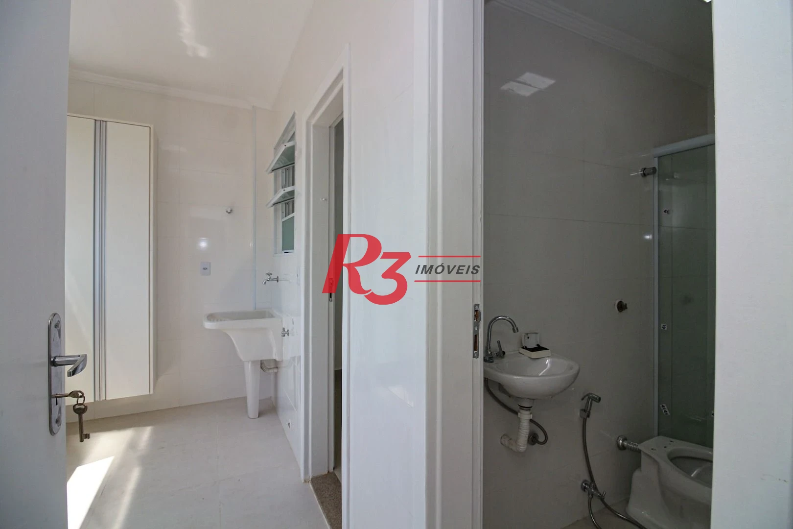 Apartamento para alugar, 108 m² por R$ 6.000,00/mês - Boqueirão - Santos/SP