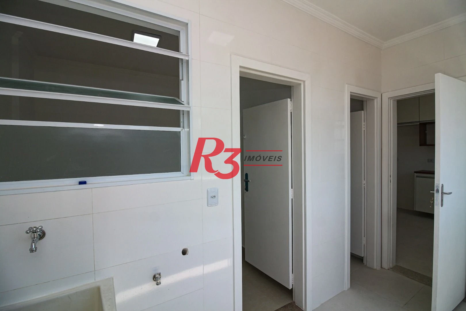 Apartamento para alugar, 108 m² por R$ 6.000,00/mês - Boqueirão - Santos/SP