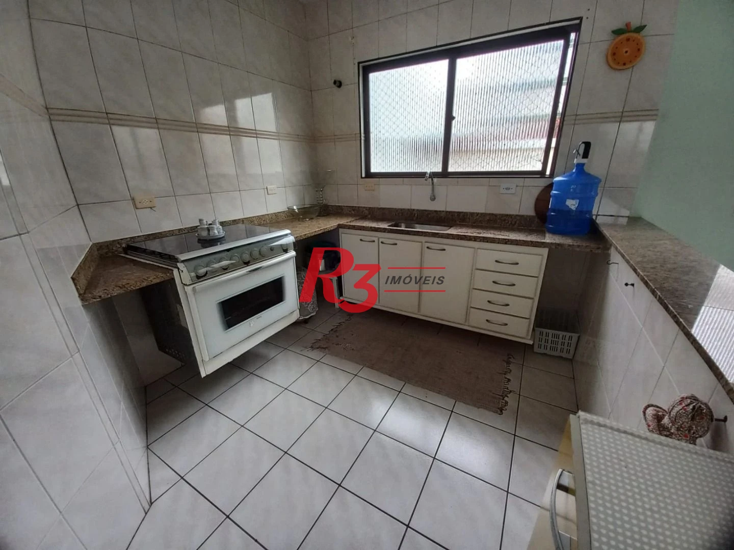 Casa com 5 dormitórios à venda, 330 m² - Embaré - Santos/SP