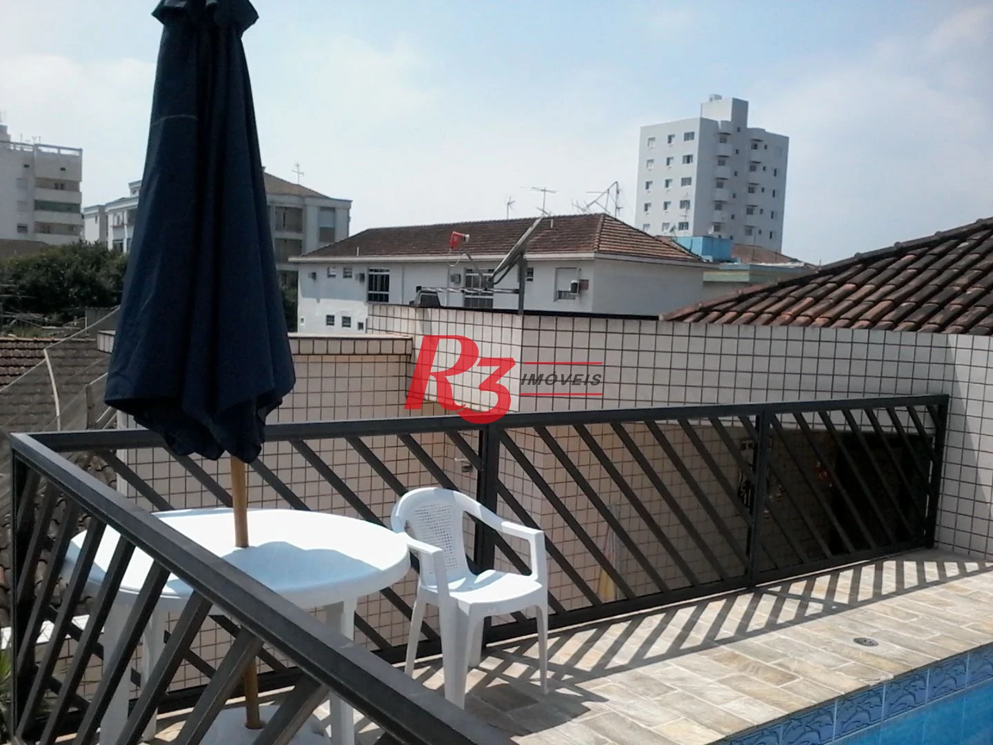 Casa com 5 dormitórios à venda, 330 m² - Embaré - Santos/SP