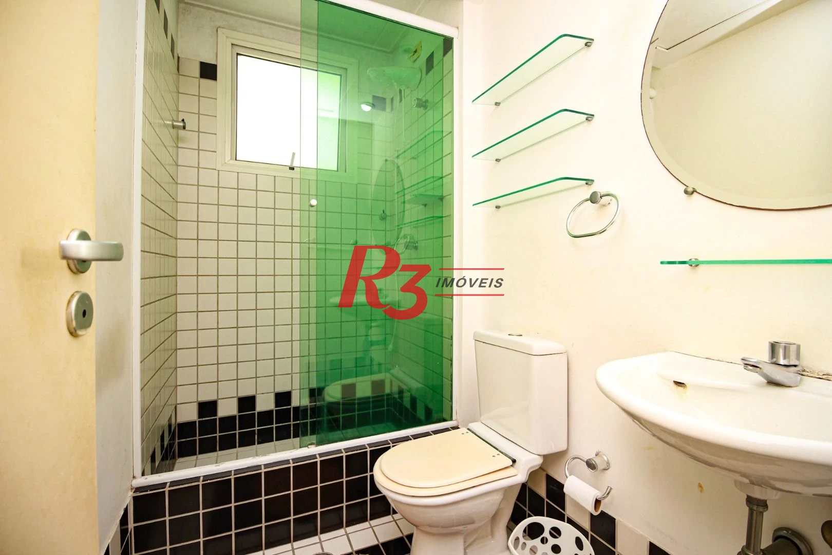 Loft com 1 dormitório à venda, 69 m² - Gonzaga - Santos/SP
