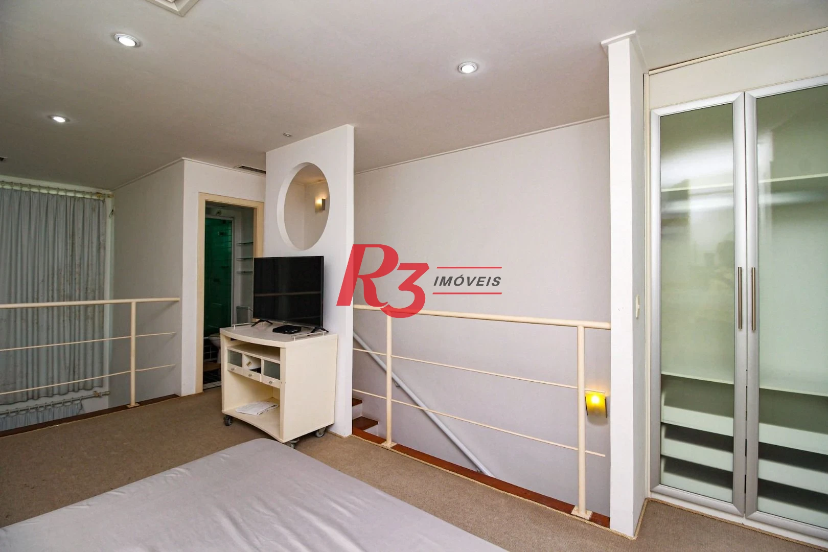 Loft com 1 dormitório à venda, 69 m² - Gonzaga - Santos/SP