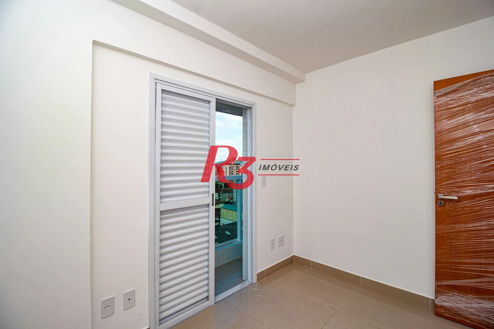 Apartamento com 2 dormitórios à venda, 53 m² por R$ 815.000,00 - Embaré - Santos/SP