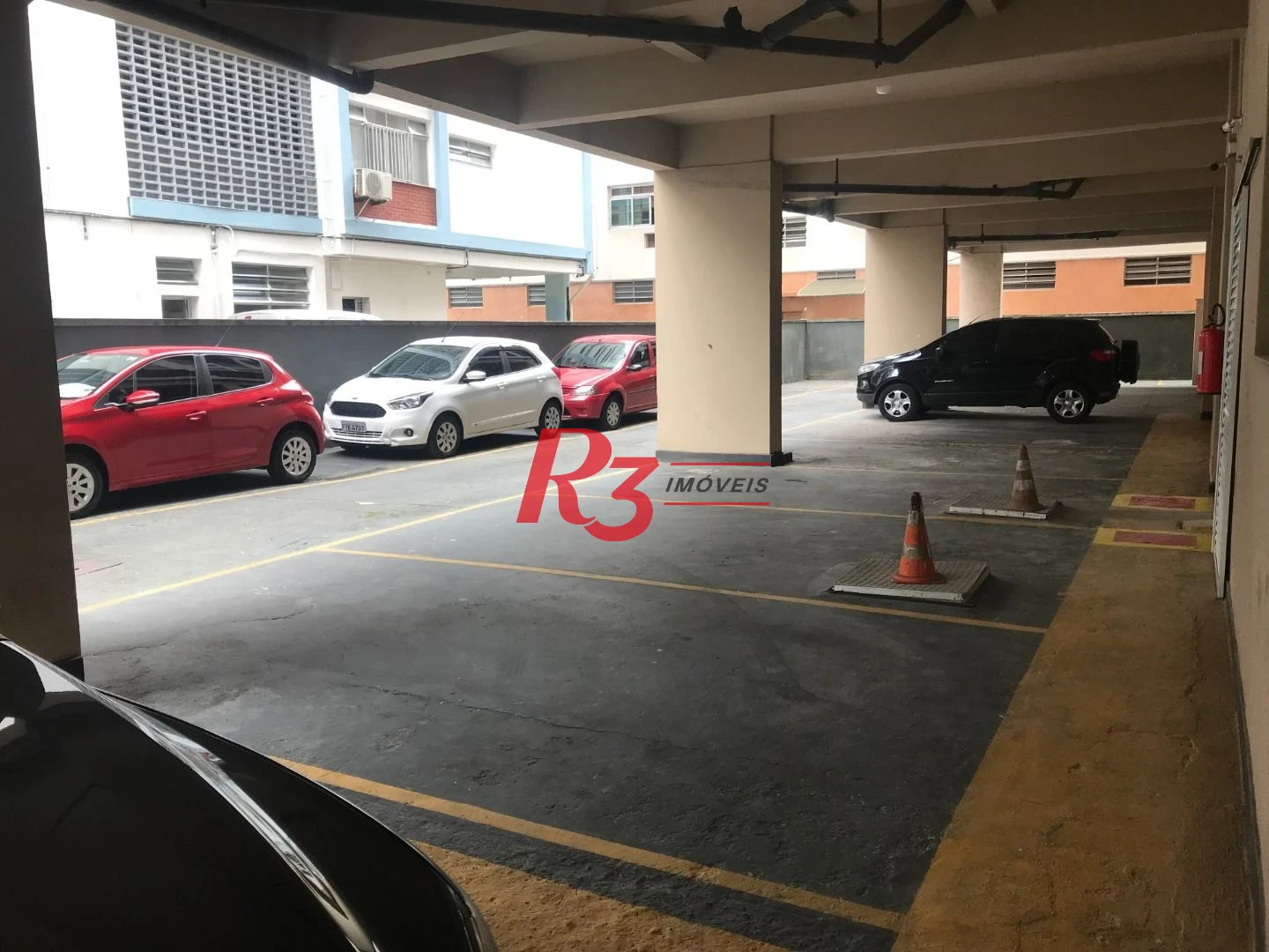 Apartamento com 1 dormitório à venda, 42 m² por R$ 320.000,00 - Boqueirão - Santos/SP