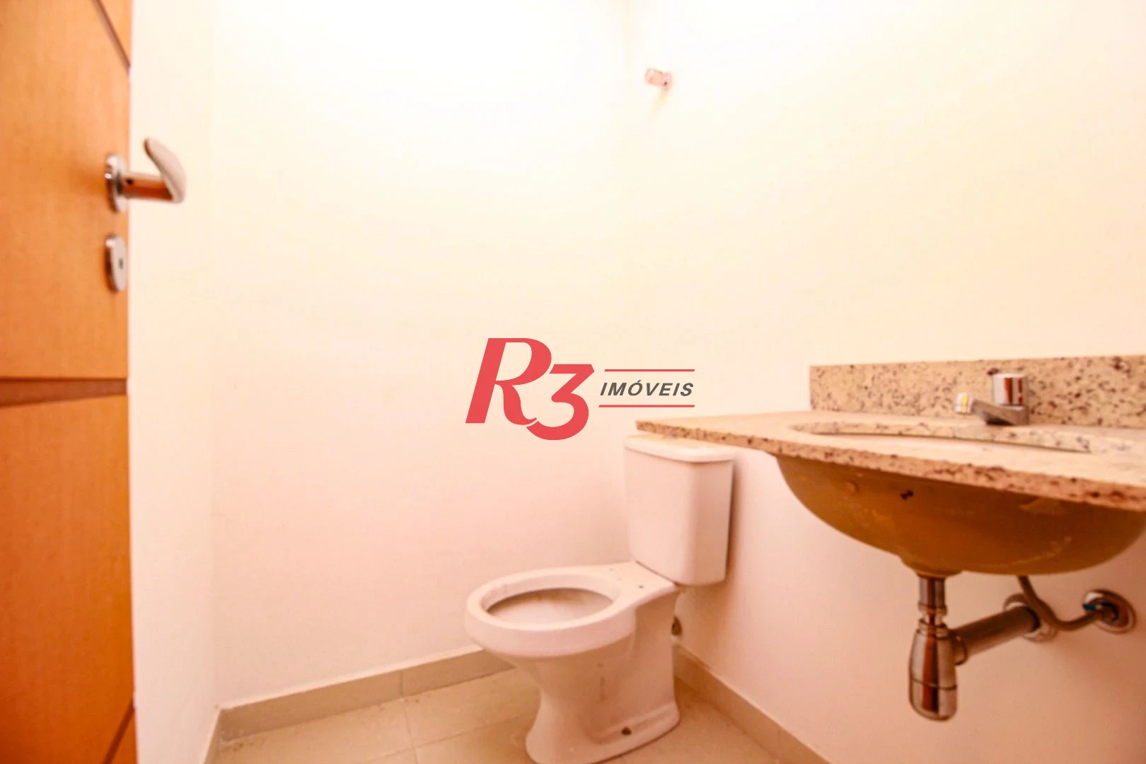Sala, 94 m² - venda por R$ 600.000,00 ou aluguel por R$ 4.000,00/mês - Centro - Santos/SP