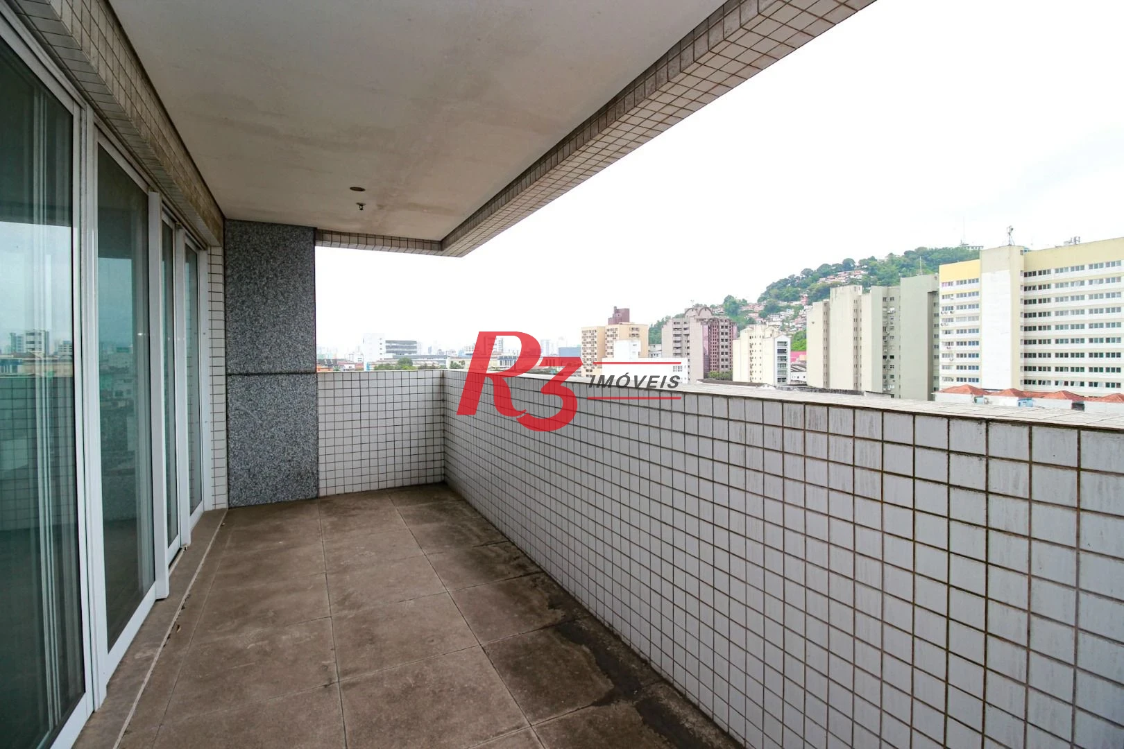 Sala, 150 m² - venda por R$ 900.000,00 ou aluguel por R$ 6.000,00/mês - Centro - Santos/SP