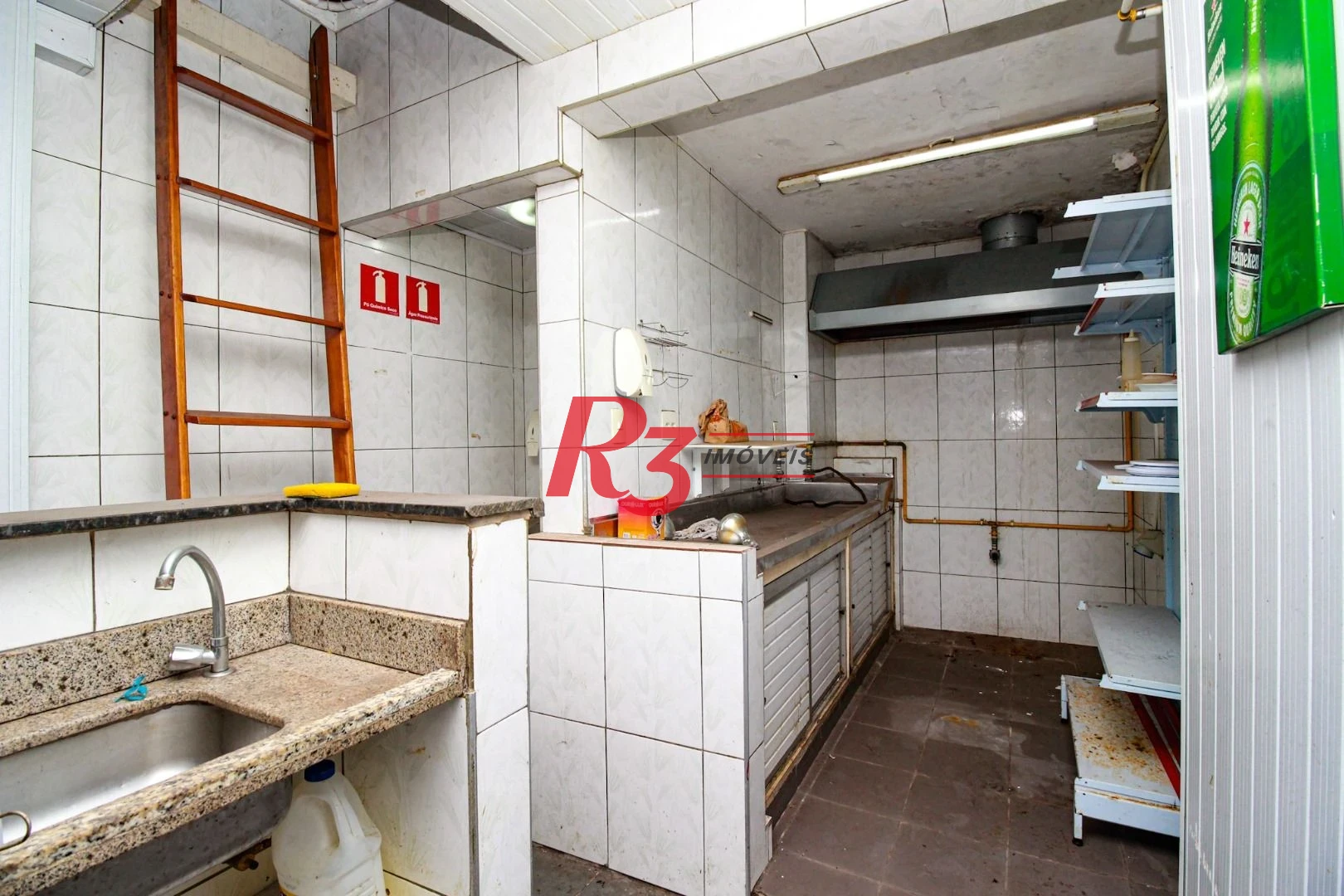 Loja para locação por R$ 3.000/mês - Centro - Santos/SP