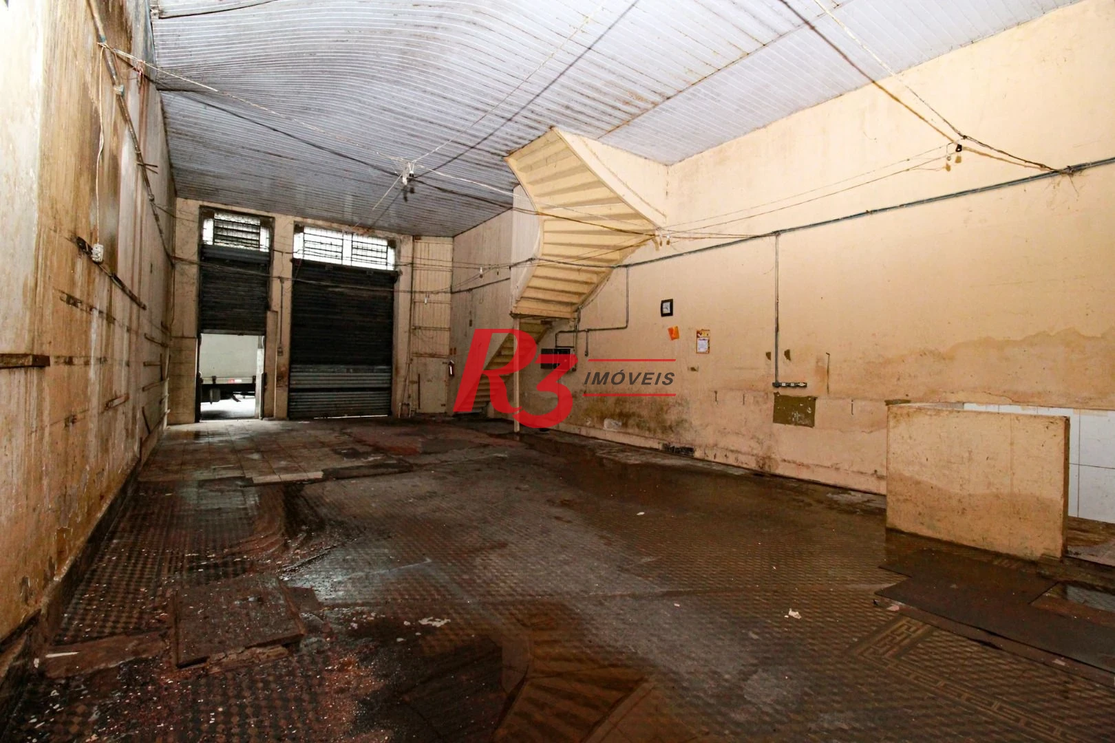 Prédio para alugar, 144 m² por R$ 10.145,00/mês - Vila Nova - Santos/SP