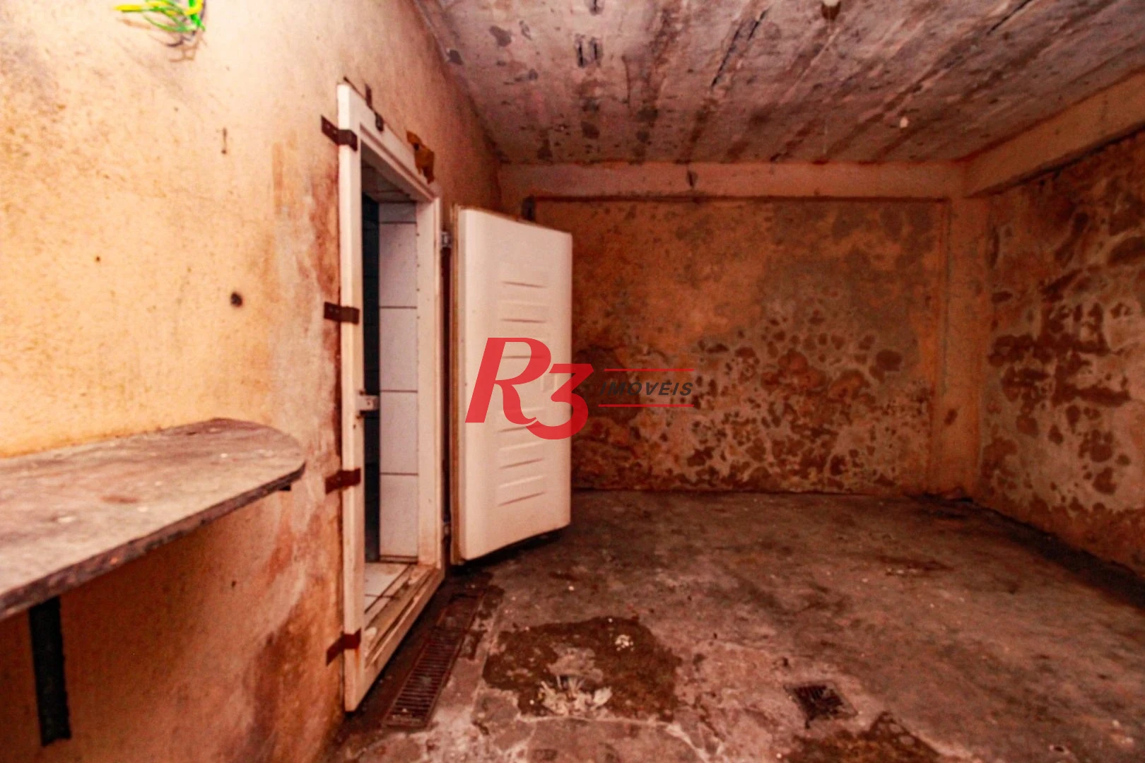 Prédio para alugar, 144 m² por R$ 10.145,00/mês - Vila Nova - Santos/SP