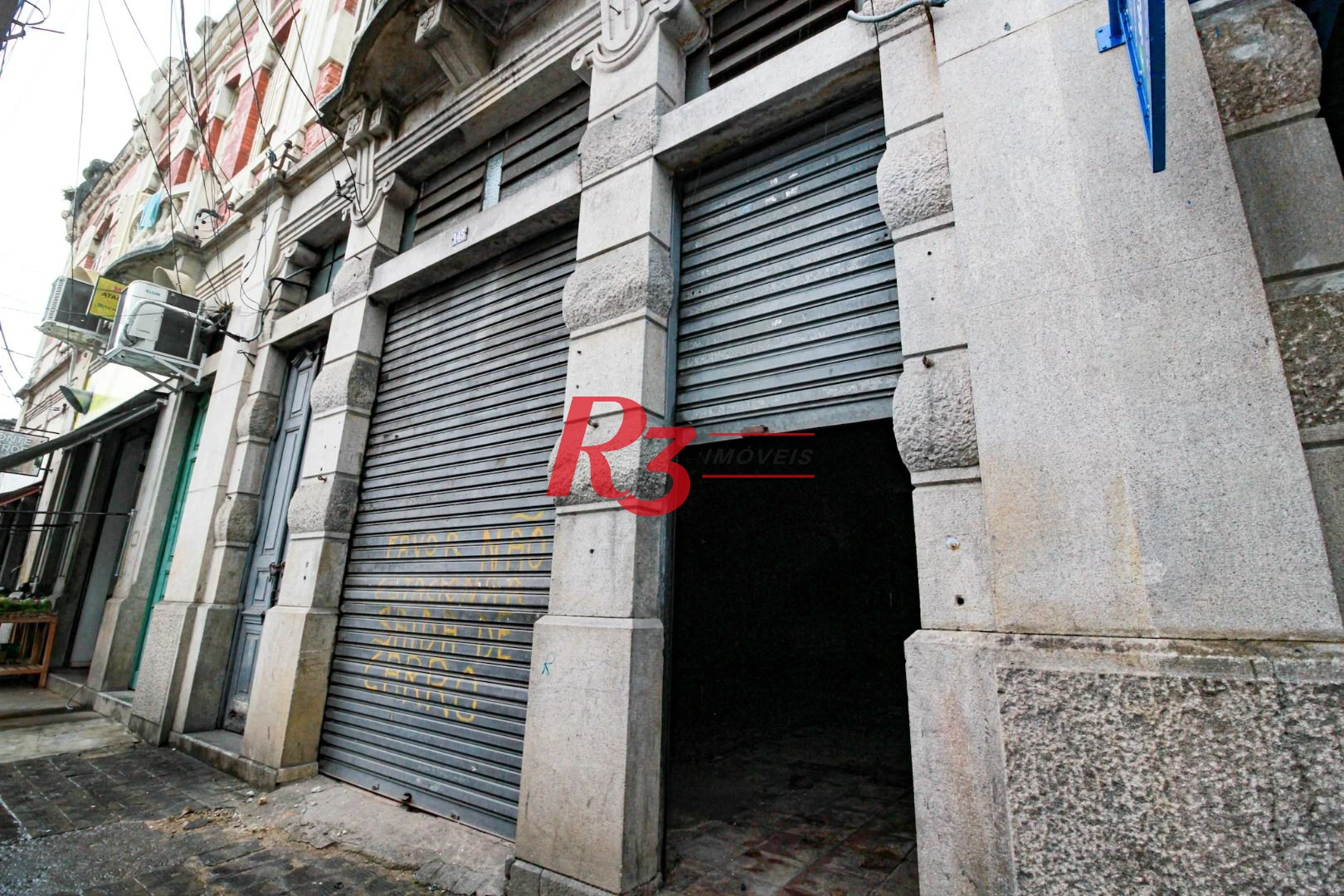 Prédio para alugar, 144 m² por R$ 10.145,00/mês - Vila Nova - Santos/SP