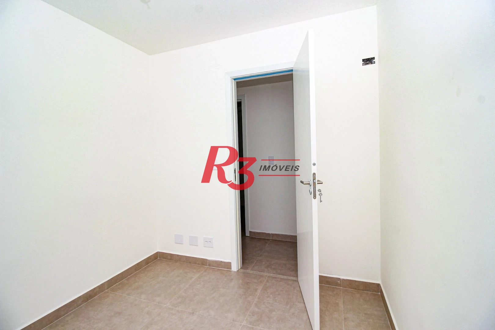 Apartamento com 2 dormitórios à venda, 58 m² por R$ 640.000,00 - Marapé - Santos/SP