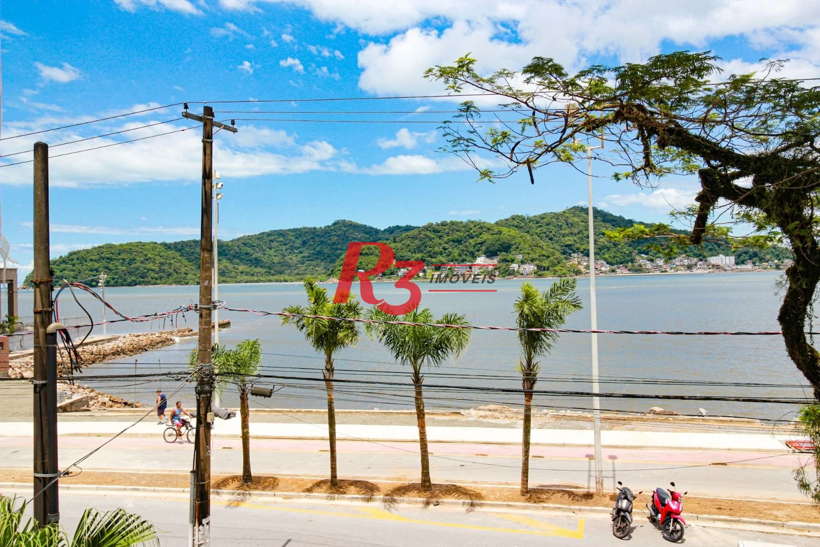 Apartamento com 2 dormitórios à venda, 105 m² - Centro - São Vicente/SP